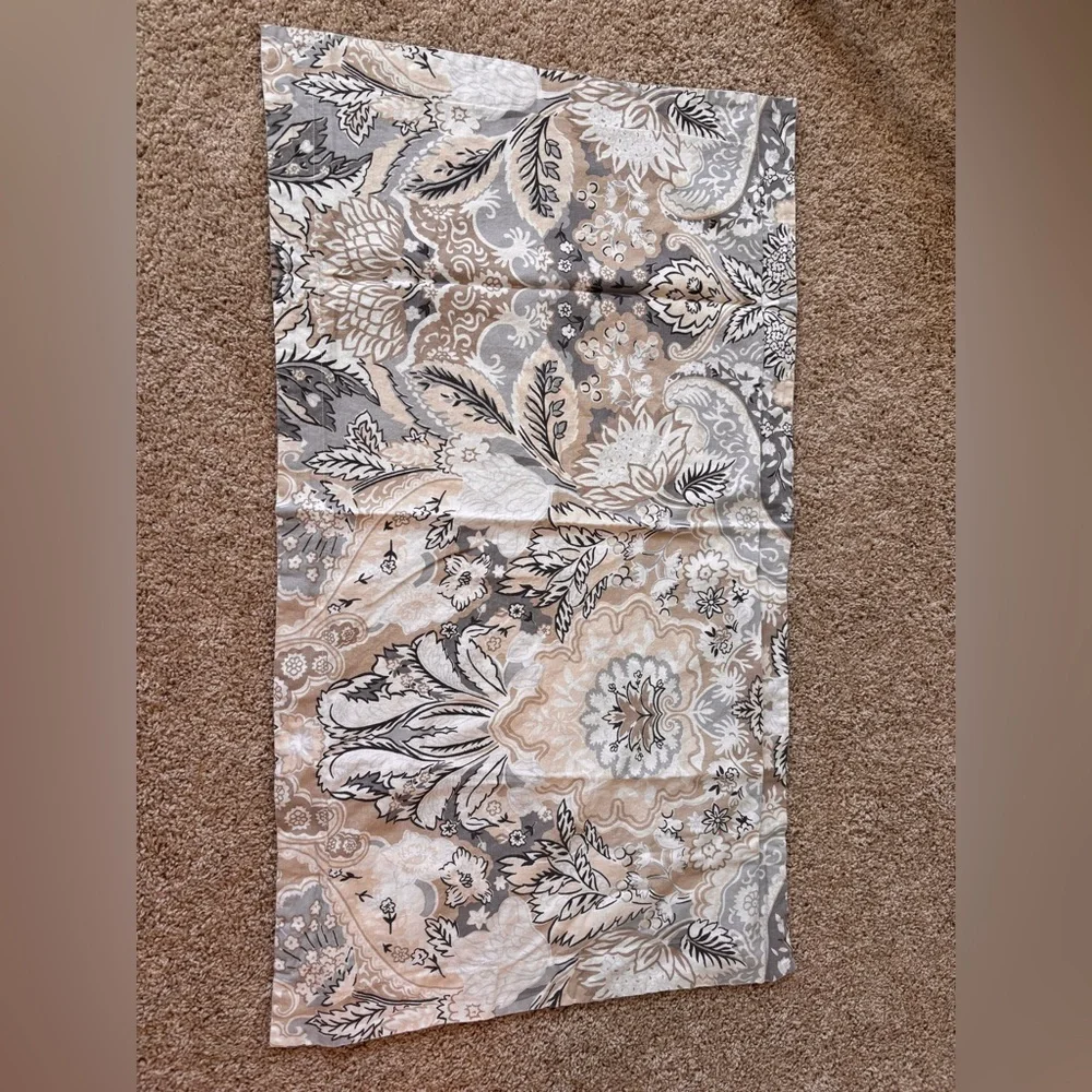Pottery Barn Celeste King Size Pillow Cover